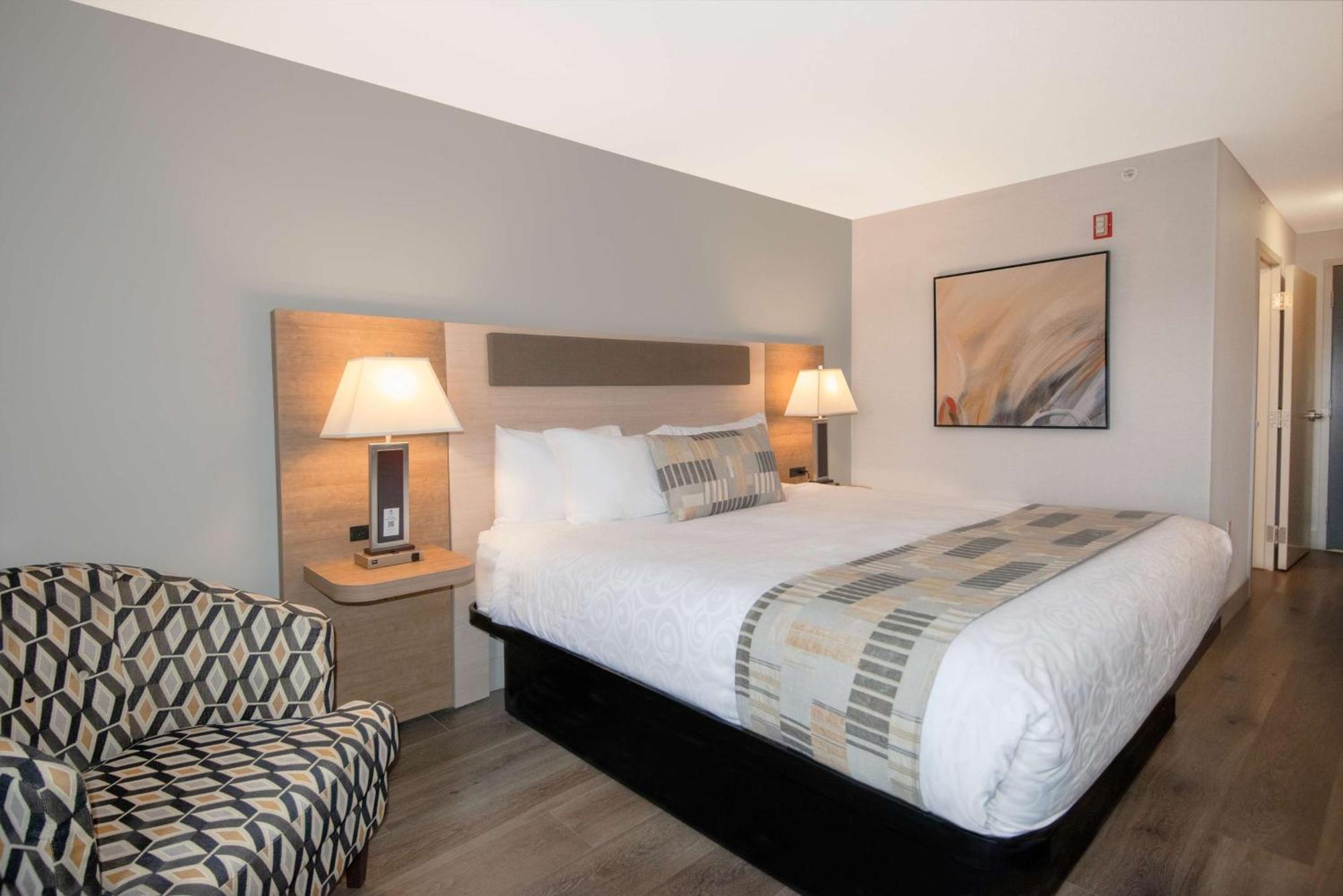 Coast Abbotsford Hotel & Suites Εξωτερικό φωτογραφία