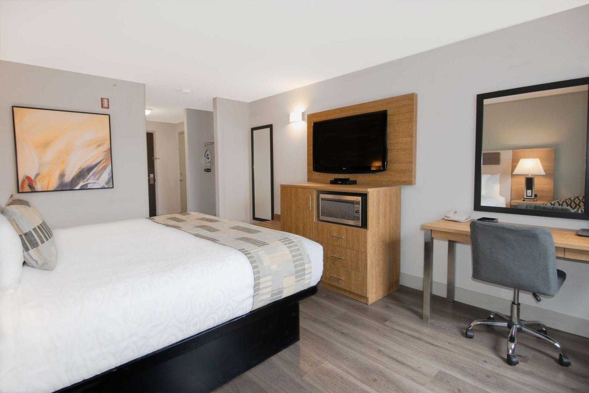 Coast Abbotsford Hotel & Suites Εξωτερικό φωτογραφία
